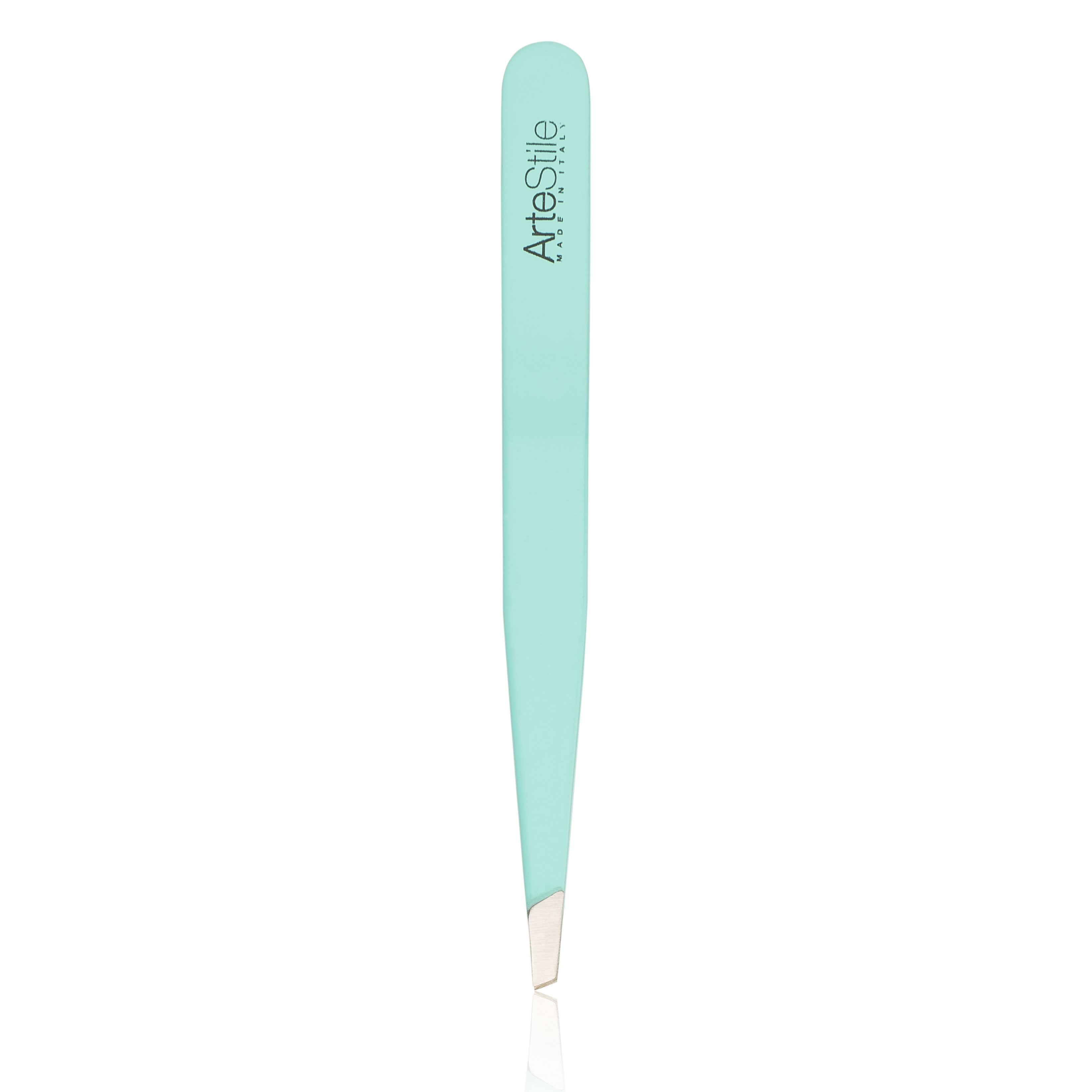 The Slant Tip Tweezers in Turquoise - ArteStile Beauty