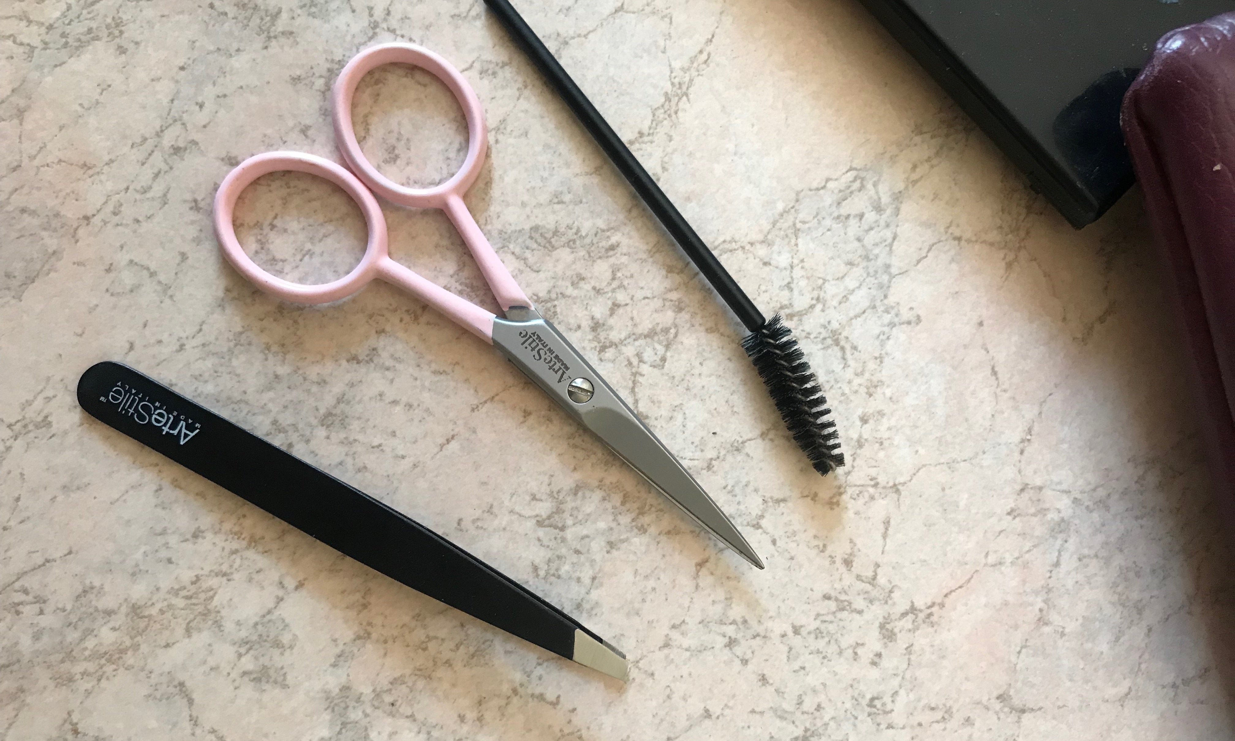 Why Is It Important to Use Stainless Steel Beauty Tools?