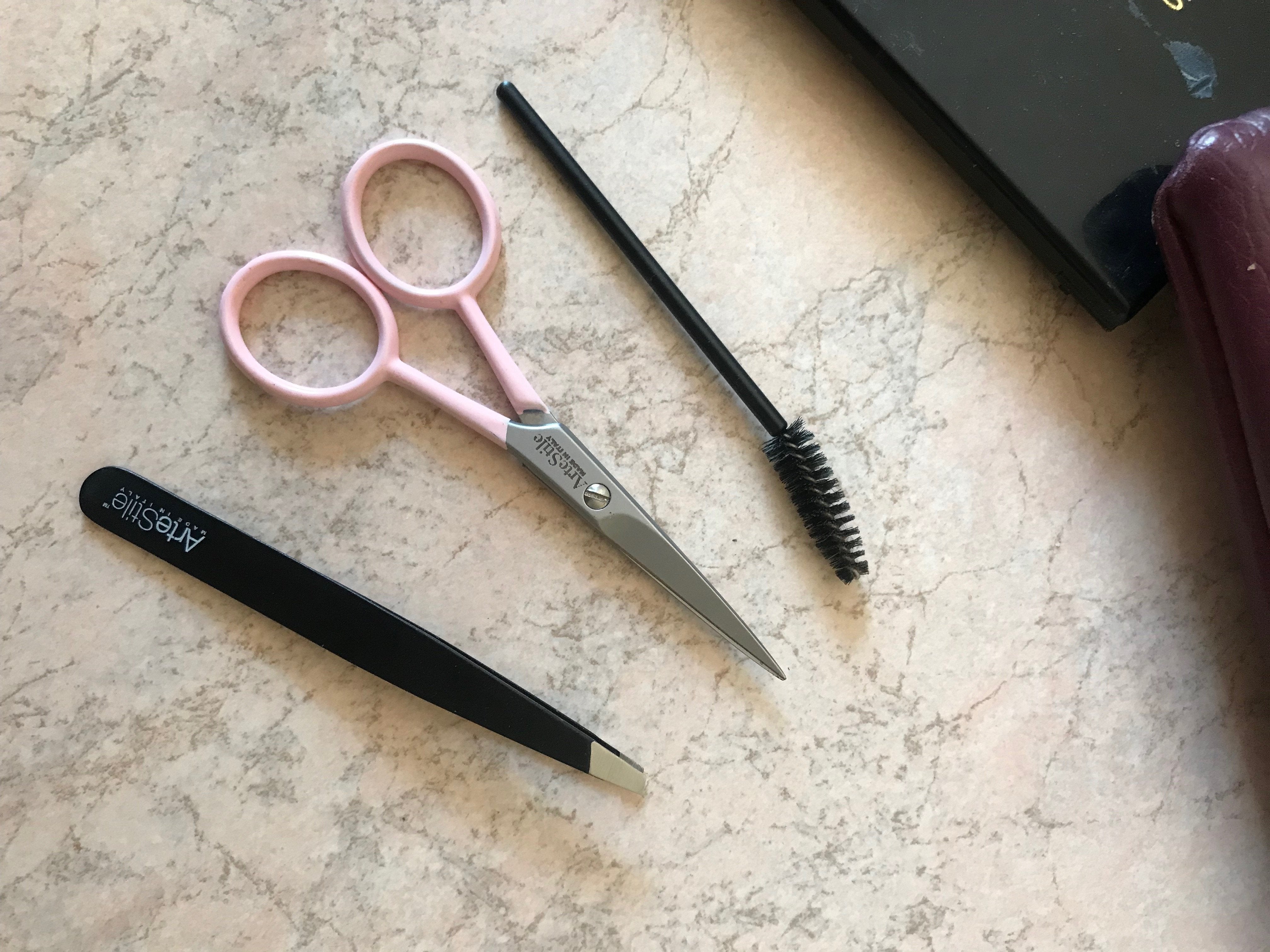 Why Is It Important to Use Stainless Steel Beauty Tools?