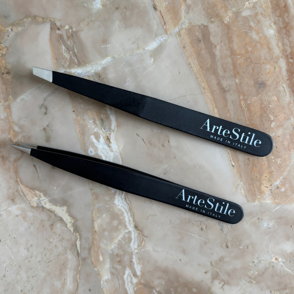 The Tweezer Duo
