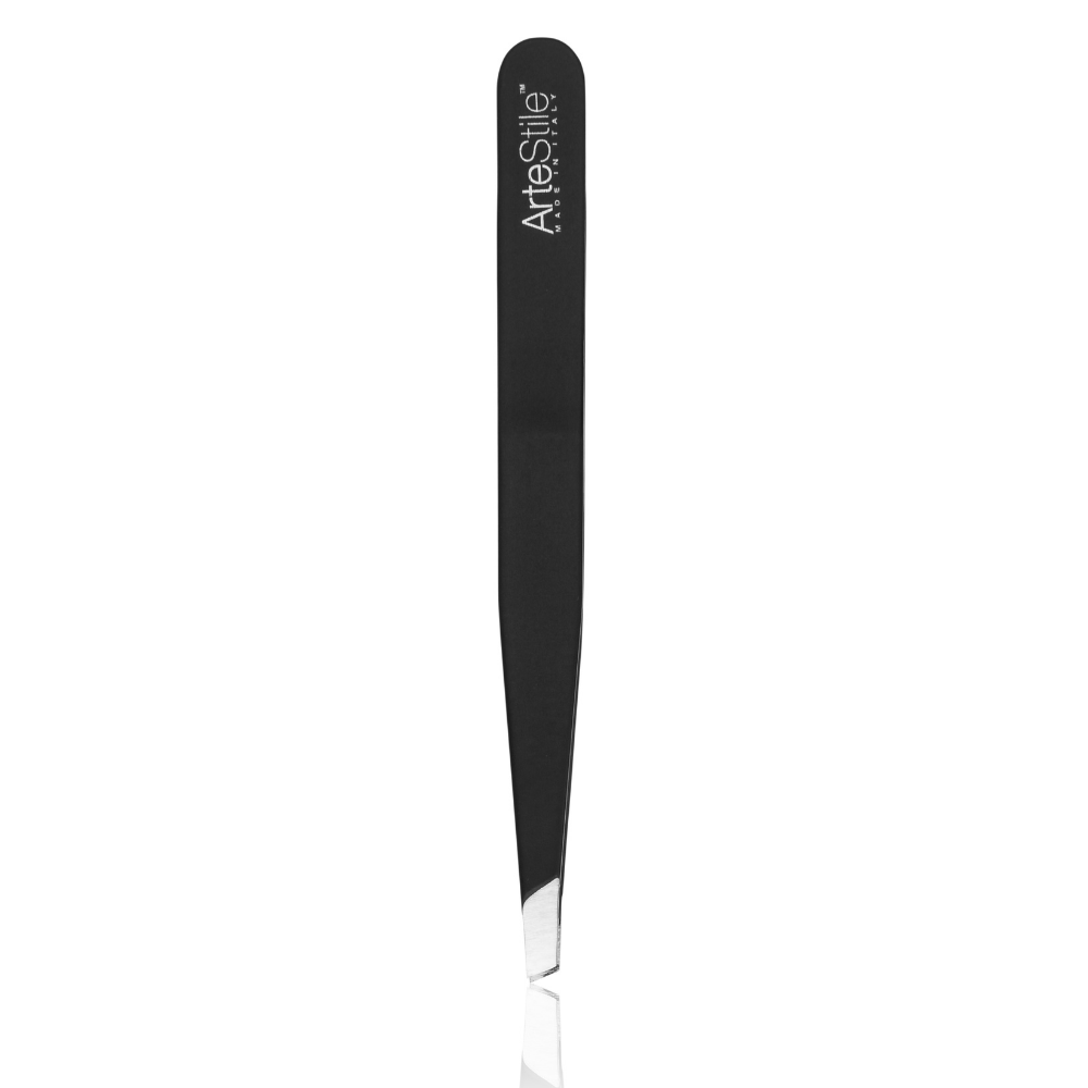 The Slant Tip Tweezers in Black - ArteStile Beauty