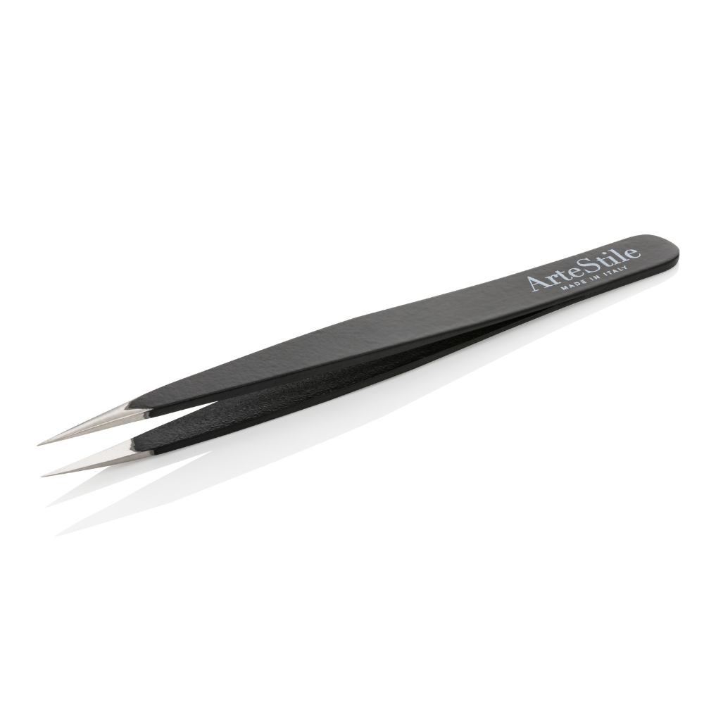 The Point Tip Tweezers in Black - ArteStile Beauty